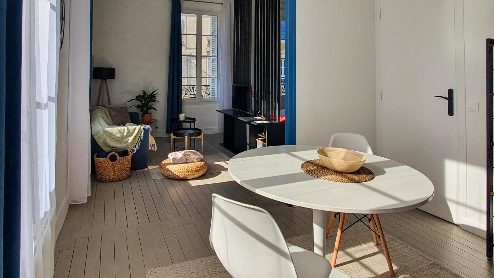 Charming Studio With View Of The Abbaye-Aux-Hommes Caen Cameră foto